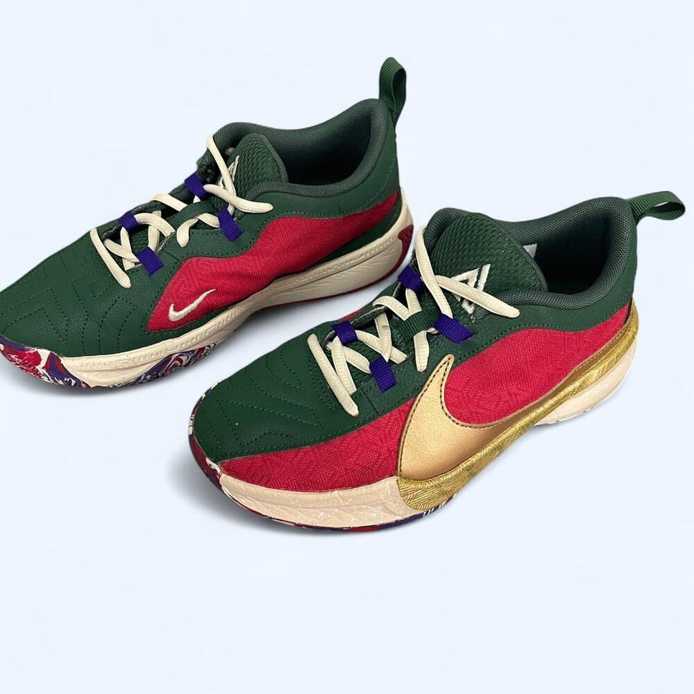 Nike zoom freak keep it BOYS BASKETBALL SHOES 3.5Y EU35.5